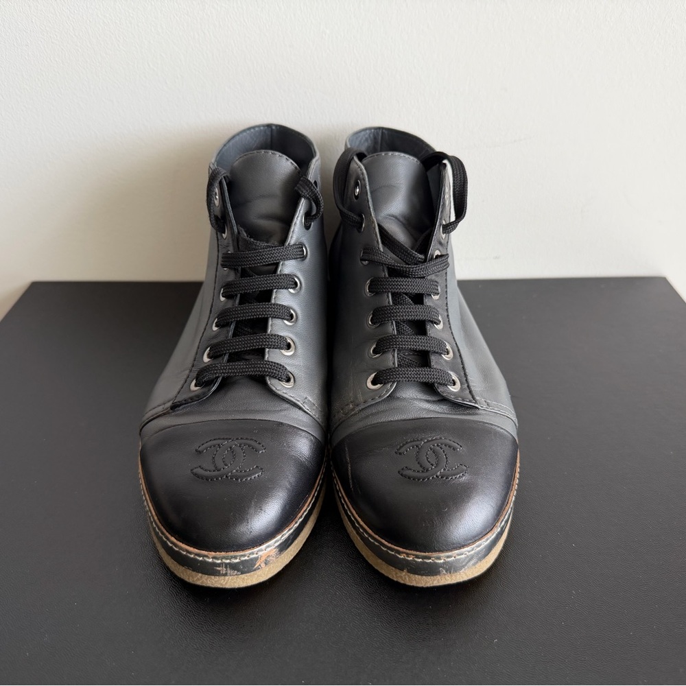 CHANEL Two Tone Leather Sneakers - Authentic